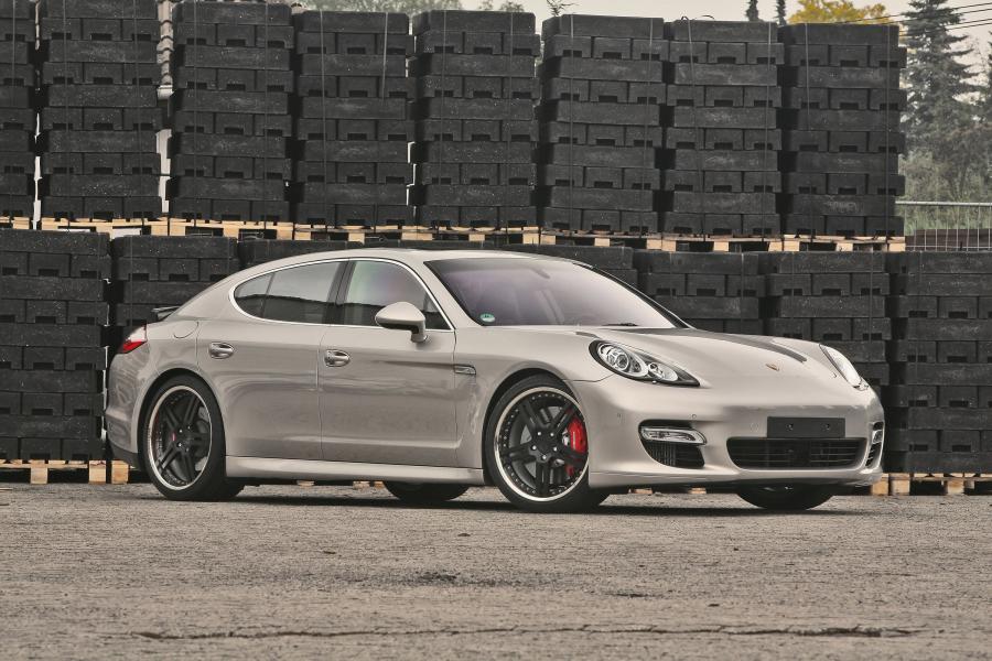  Porsche Panamera Turbo by McChip-DKR 2009 года  (фото 4 из 16)